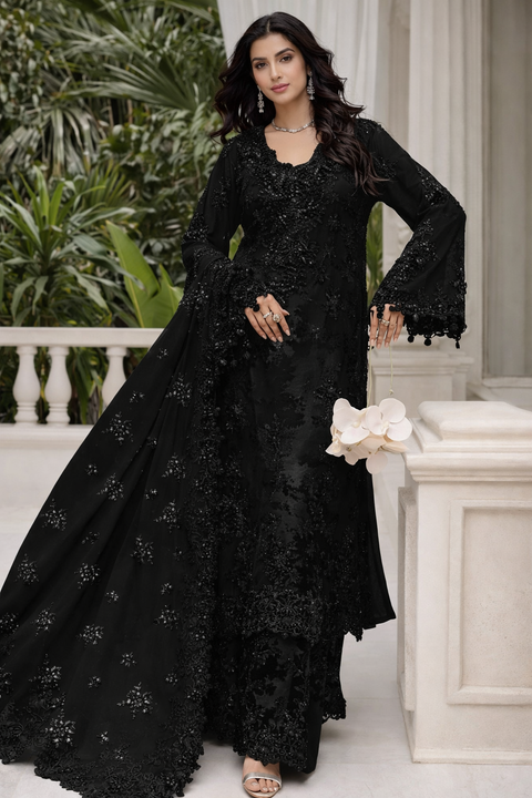 Luxury Lawn Maria B – Premium Designer Collection